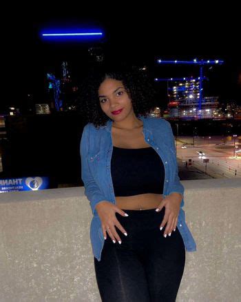 Chasity Cchasiityy Rena02 Renascontent Leaked Nude OnlyFans ShemaleLeaks