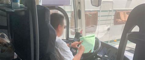 Condenado a seis meses de prisión el conductor de autobús escolar que