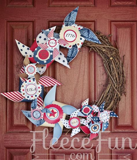 Beautiful Th Of July Wreath Crafts With Quirky And Patriotic Designs