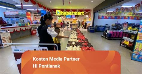 Meriahkan Kemerdekaan Ri Hypermart Pontianak Display Donat Mini