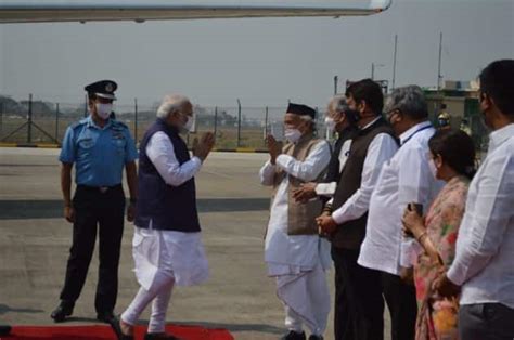 Pm Modi Inaugurates Pune Metro Rail Project India News News The