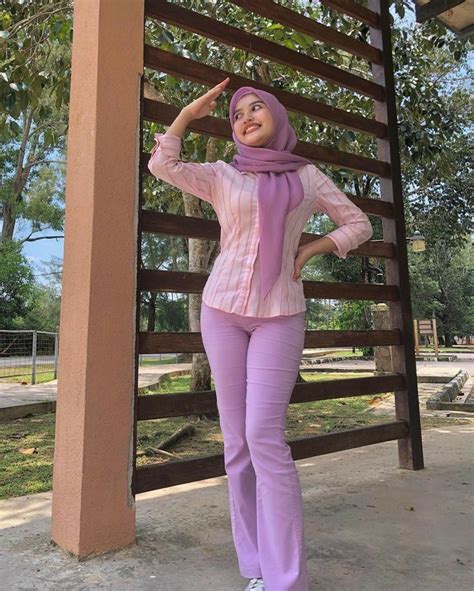 Pin Oleh Azrie A Di Tutup Kepala Gaya Hijab Pakaian Ketat Wanita