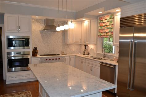 Matching Countertop And Backsplash The Urban Decor