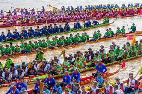 Annual Long Boat Racing Festival Editorial Photo - Image of event ...