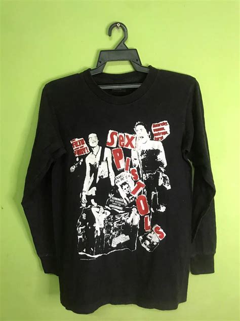 Band Tees Vintage Band Sex Pistols Wall Of Fame Long Sleeves T Shirt