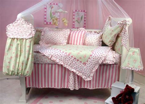 Topsy Turvy Circus Bedding in Pink Fabric