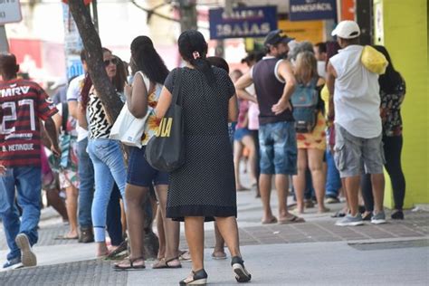 Compromisso pessoal é a maior defesa contra o aumento do contágio A