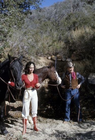 Wonder Woman Lynda Carter Roy Rogers King Of The Cowboys Wonder