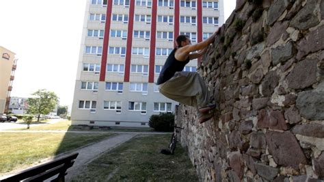 How to Do the Parkour Cat Leap | Curious.com