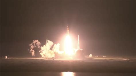 Artemis 1 Nasa Launches Its New Uncrewed Moon Rocket For The First Time