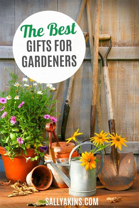 20 Gorgeous Ts For Gardeners 2022 The Christmas Guide Best Ts