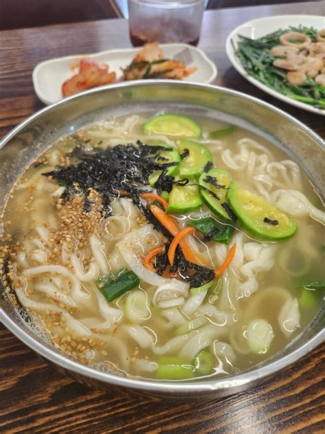 울산 칼국수 맛집 마마집 신정동 시청근처 신상 칼국수집 손칼국수 해물부추전 맛집 추천 네이버 블로그