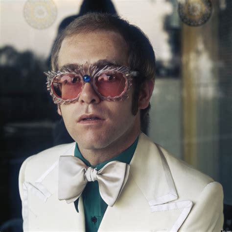 Elton John's Birthday: Singer Turns 66 Today (PHOTO)