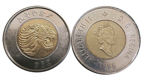 Consumers find toonie lookalike in change - Canadian Coin News