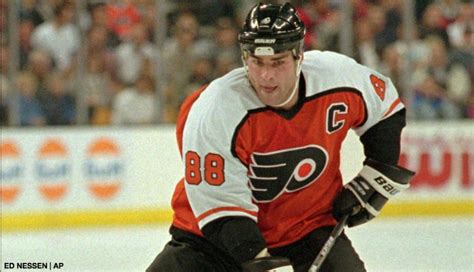 Eric Lindros Inducted Into Hockey Hall of Fame