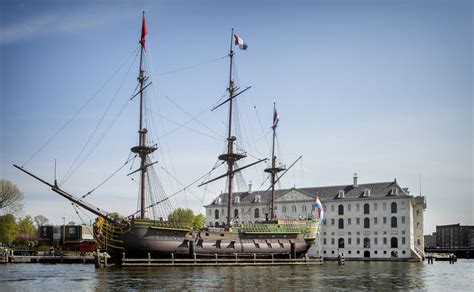 The Amsterdam (VOC ship)