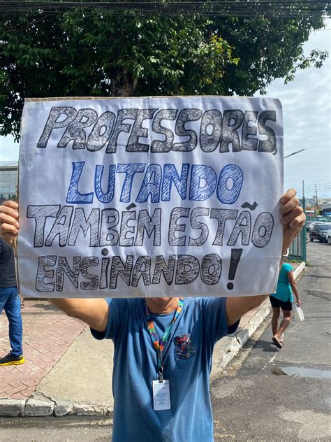 Professores Fazem Manifesta O Para Cobrar Fundeb De David Almeida Veja