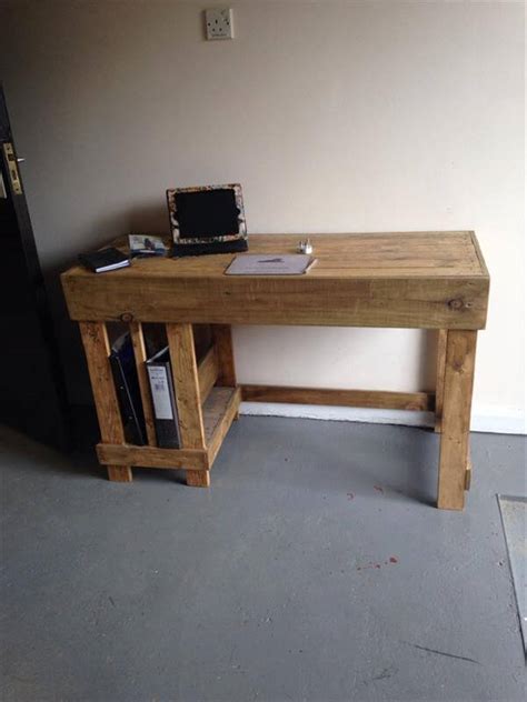 Pallet Office Desk Diy Computer Desk Pallets