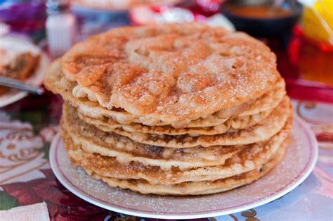 Cómo Preparar Los Tradicionales Buñuelos Navideños La Opinión