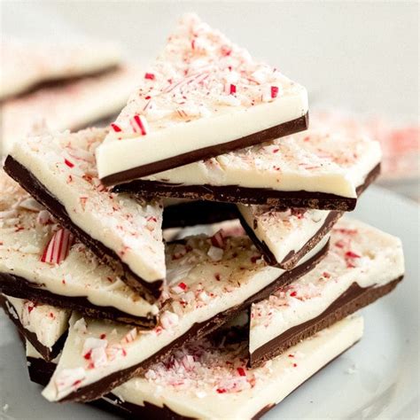 4 Ingredient Easy Peppermint Bark Eating Bird Food