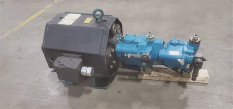 Vickers PVQ40 B2R B26 SS4S 11 C21V11B 12 Pump PVQ20 B2R B26 SS3S 11