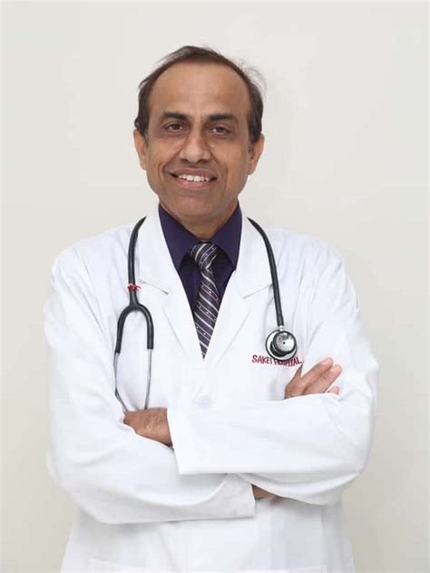 Dr. Raj Kumar Makkar – Saket Hospital