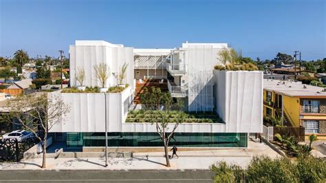 Brooks Scarpa Brings Dignified Design To Low Income Apartments In La