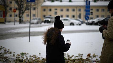 12 Jähriger erschoss Mitschüler in Finnland Mobbing als Motiv