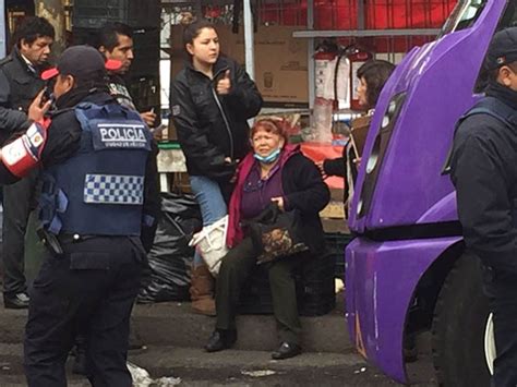 Camión Atropella A Dos Mujeres En Paradero De Taxqueña Excélsior