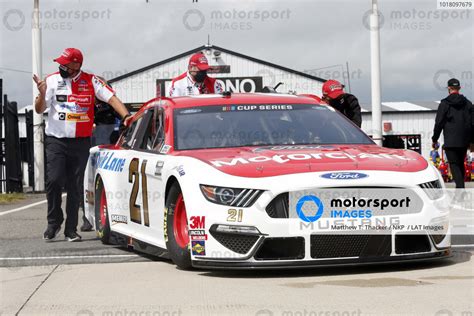 21 Matt DiBenedetto Wood Brothers Racing Ford Mustang Motorcraft