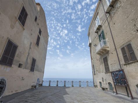 Centro Storico Tropea Viaggiart