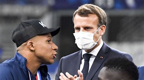 Kylian Mbapp Et Emmanuel Macron Football Fr