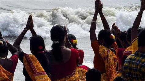 Tsunami Victims Remembered On 15th Anniversary In Tamil Nadu The Hindu