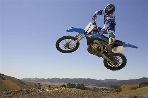 Yamaha YZ 450 F Prezzo Scheda Tecnica E Foto Dueruote