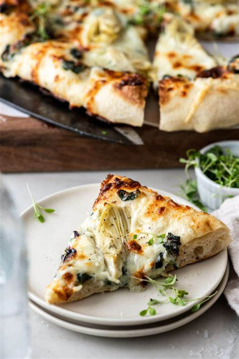 Artichoke Pizza With Spinach Parmesan Cream Sauce With Spice