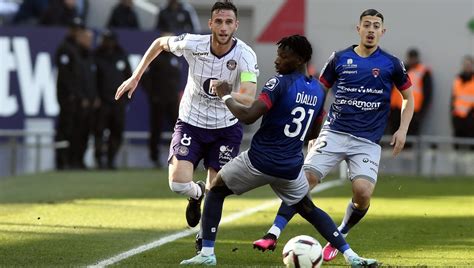 Ligue 1 le Clermont Foot renoue avec la victoire à Toulouse ici