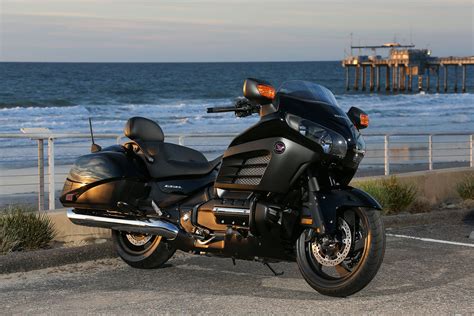 2014 Honda Gold Wing F6b Deluxe Gl1800bd Review