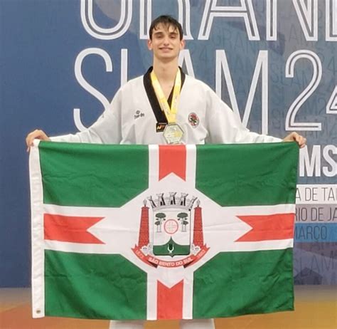 Atletas De Taekwondo De S O Bento Do Sul Se Classificam Para A Sele O