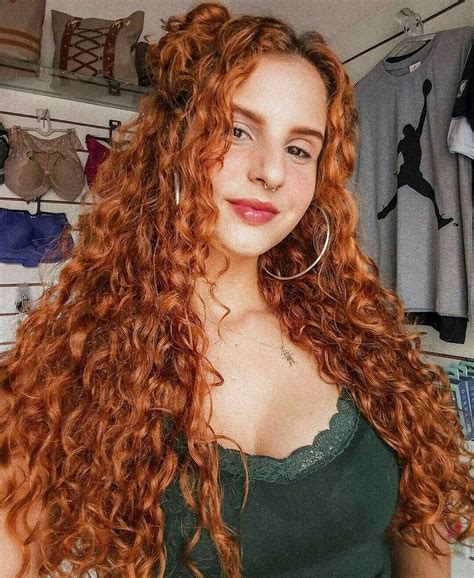 Pin Ph0togrɑph 📷 Hair Styles Curly Ginger Hair Curly Hair Styles