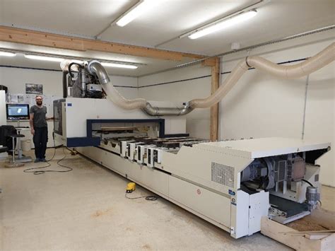 CNC Holzbearbeitung CNC Technologie CNC Bearbeitungscentrum Bründler