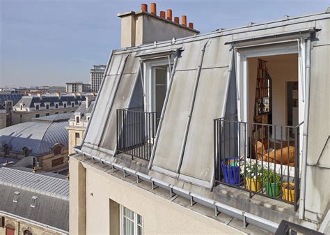 H2o Adds Shelving Units To Book Collectors Parisian Apartment