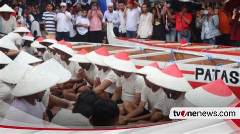 Unik Warga Batumerah Ambon Gelar Tradisi Makan Patita Untuk Perkokoh