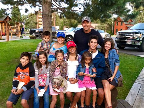 Rachel Campos-Duffy Talks Raising 8 Children