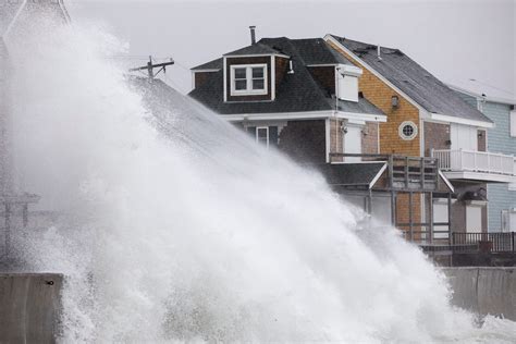 Noreaster Riley Photos Of The Storm Flooding In Boston Business