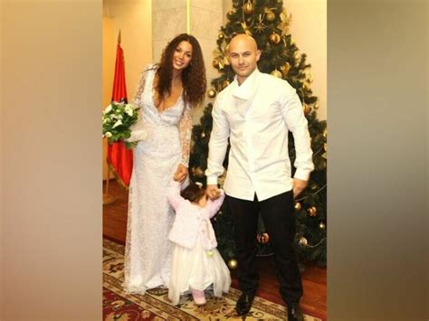 «И муж это не ваш!»: Как Оксана Самойлова сумела сохранить брак после ...
