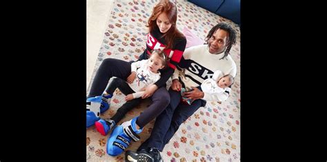 Photo Christian Karembeu son épouse Jackie Chamoun Karembeu et leurs