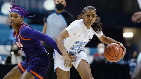 Deja Kellys Career High Powers Unc Womens Basketball Past Clemson