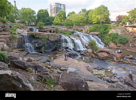 Greenville Sc Usa July 5 2019 The Reedy River Falls In Falls