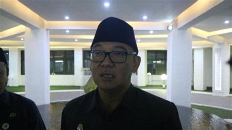 Prostitusi Gang Semen Puncak Bogor Masih Beroperasi Iwan Setiawan