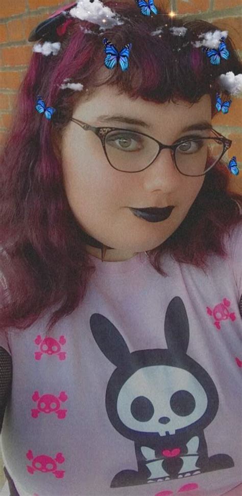 My Goth Girlfriend Application 🍂🖤lesbian Dating🖤🍂 Amino